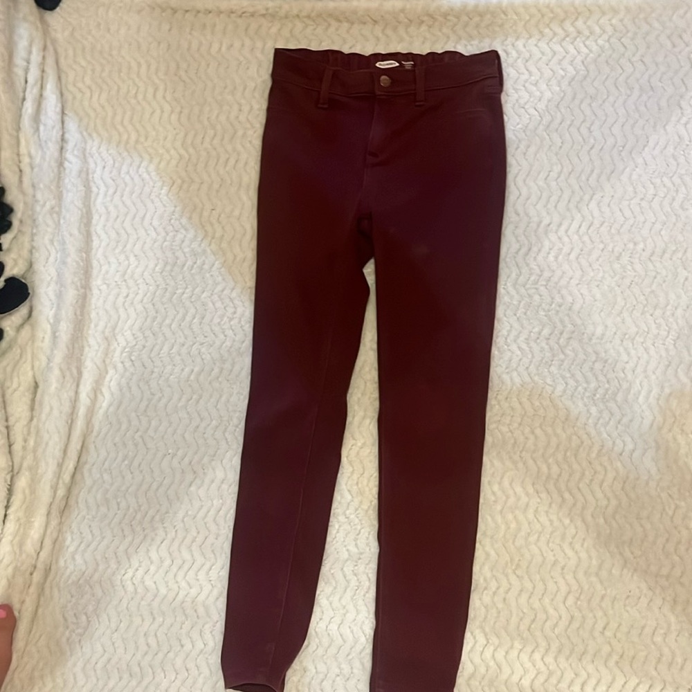Maroon leggings